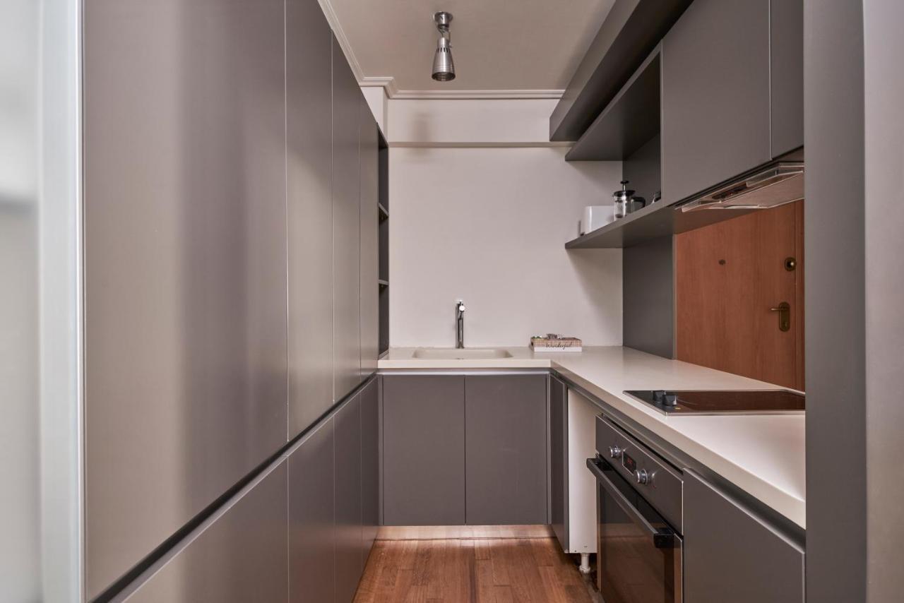 אתונה Contemporary & Comfy Apt Next To Acropolis Museum מראה חיצוני תמונה
